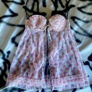 Victoria's Secret babydoll top! Baby pink mesh fabric with magenta kisses! 34B